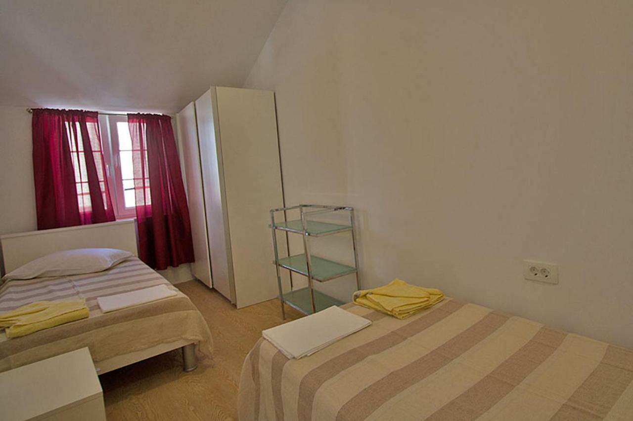 Apartment Carlitos Karlobag Eksteriør bilde